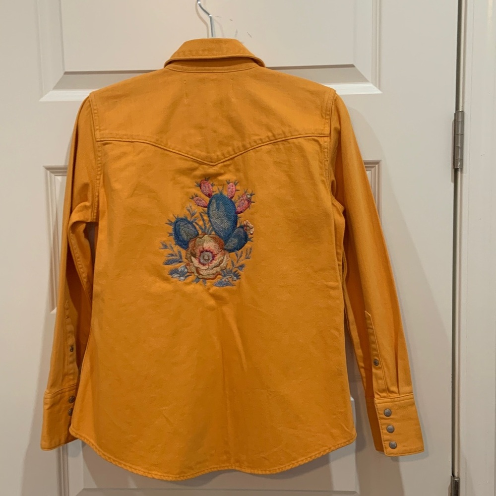 Calvin Klein Jeans Pearl Snap Western Denim Shirt in Autumn Blaze women Sz XS